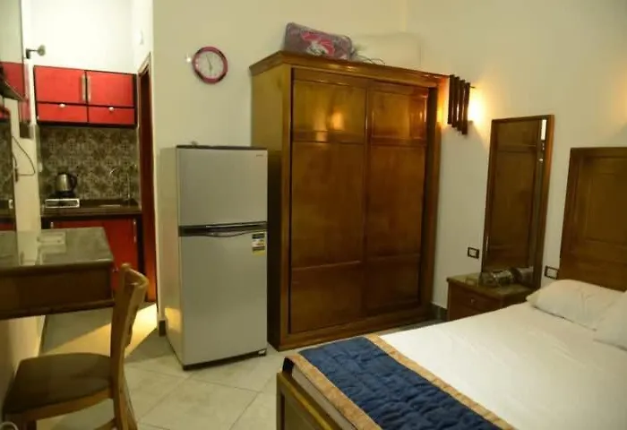 Y-m بيت ضيافة *